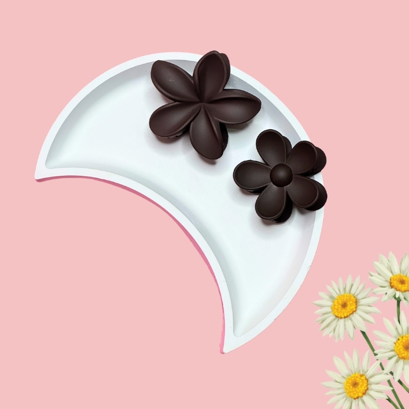 Stylish Matte 2 Type Floral Hair Claw Clips PACK of 2 Hair Clip - Image 4