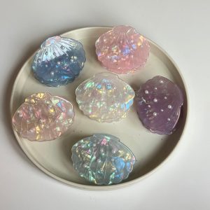 Holographic Pearl Shell Hair Claw